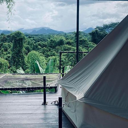 Hotel Tanoshi Glamping In Khao Sok Khao Sok National Park Zewnętrze zdjęcie