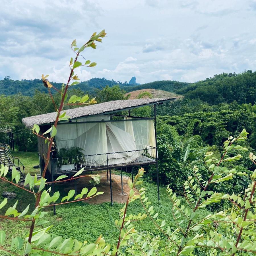 Hotel Tanoshi Glamping In Khao Sok Khao Sok National Park Zewnętrze zdjęcie