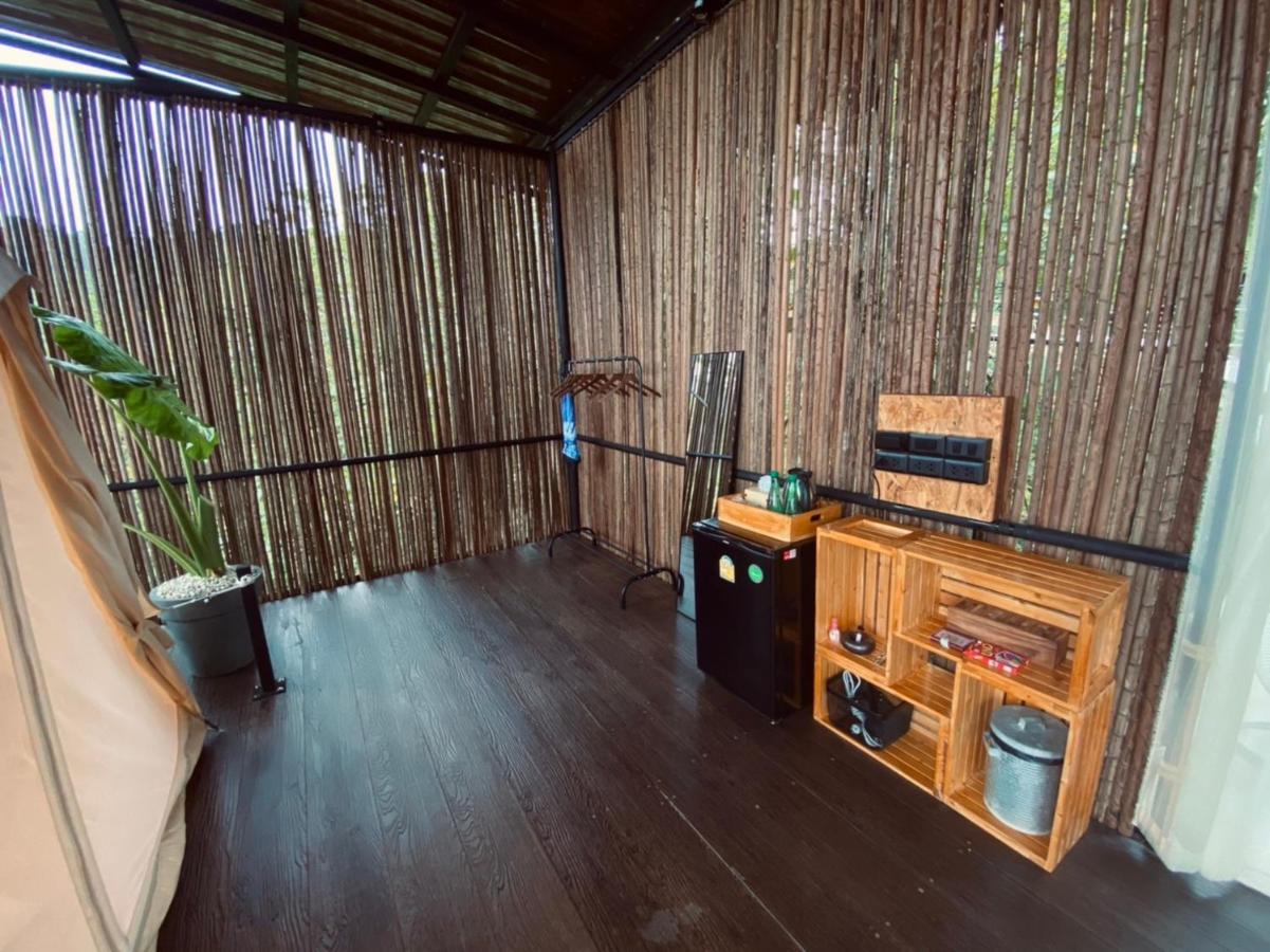 Hotel Tanoshi Glamping In Khao Sok Khao Sok National Park Zewnętrze zdjęcie