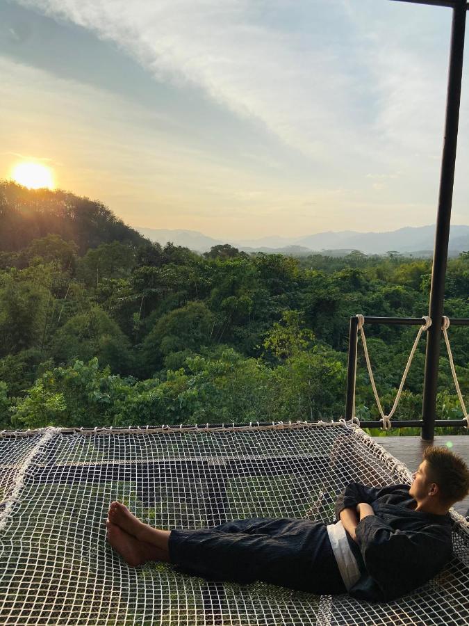 Hotel Tanoshi Glamping In Khao Sok Khao Sok National Park Zewnętrze zdjęcie